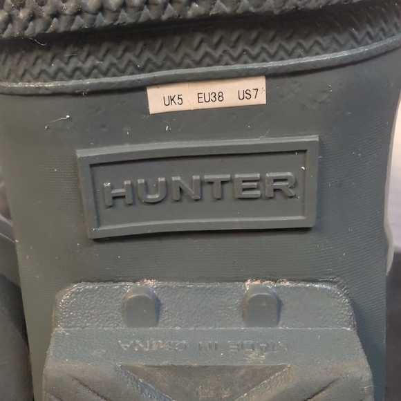 Hunter Grey Mid-Calf Rain Boots Bonus New Betsey Johnson Boot Shoe Liners - Picture 8 of 16